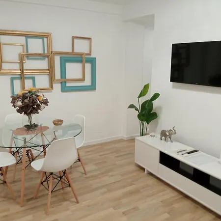 아파트 Amor, Emocion Y Mas, Autentico Centrico Climatizado,con Wifi, Cercano A La Catedral Y Estaciones 코르도바