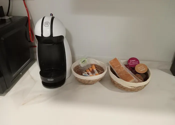 Amor, Emocion Y Mas, Autentico Centrico Climatizado,con Wifi, Cercano A La Catedral Y Estaciones