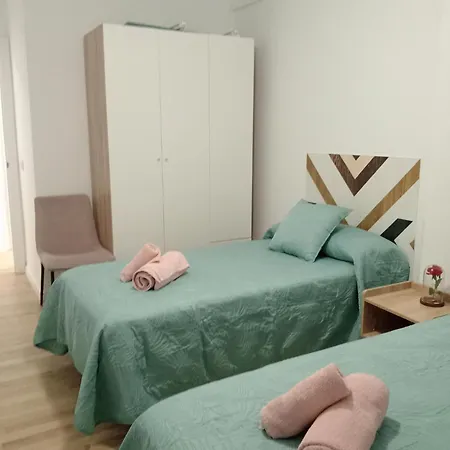 Lejlighed Amor, Emocion Y Mas, Autentico Centrico Climatizado,con Wifi, Cercano A La Catedral Y Estaciones Córdoba